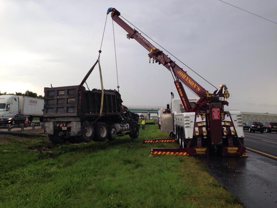 johnsons wrecker service heavy recovery 10487570 736800829695755 7999313853031701990 n